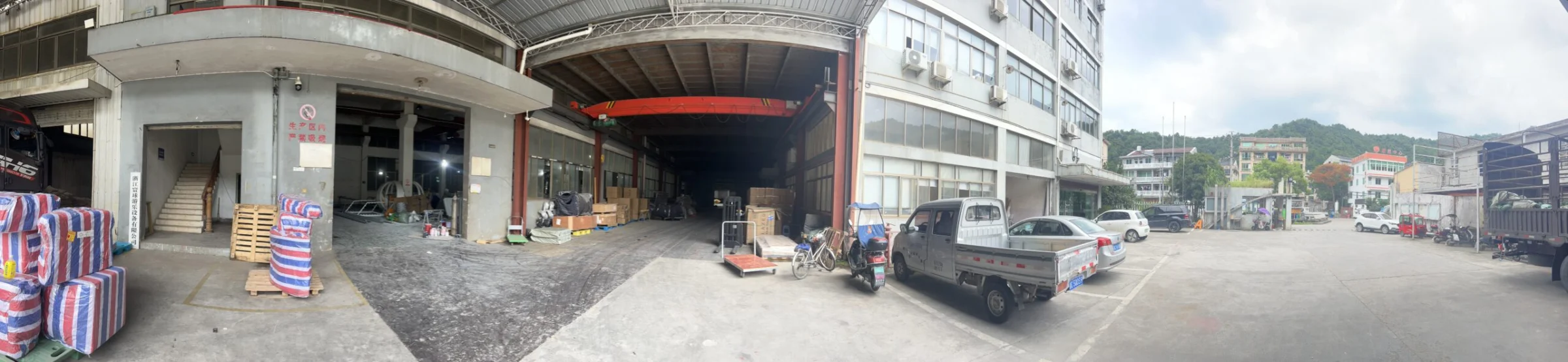 Panoramic view of the PlayCurator factory yard in Zhejiang, China