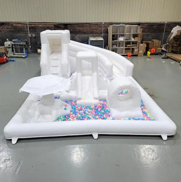 Inflatable Playgrounds 13 White inflatable playground PC-IP013